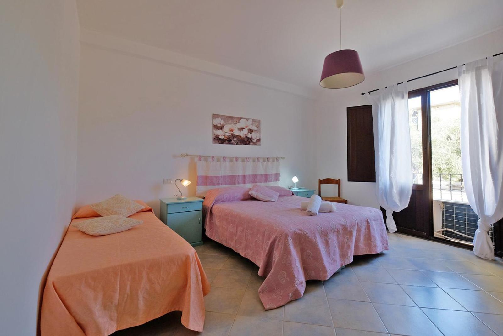 Su Nuraghe Hotel Sant'Anna Arresi Eksteriør billede