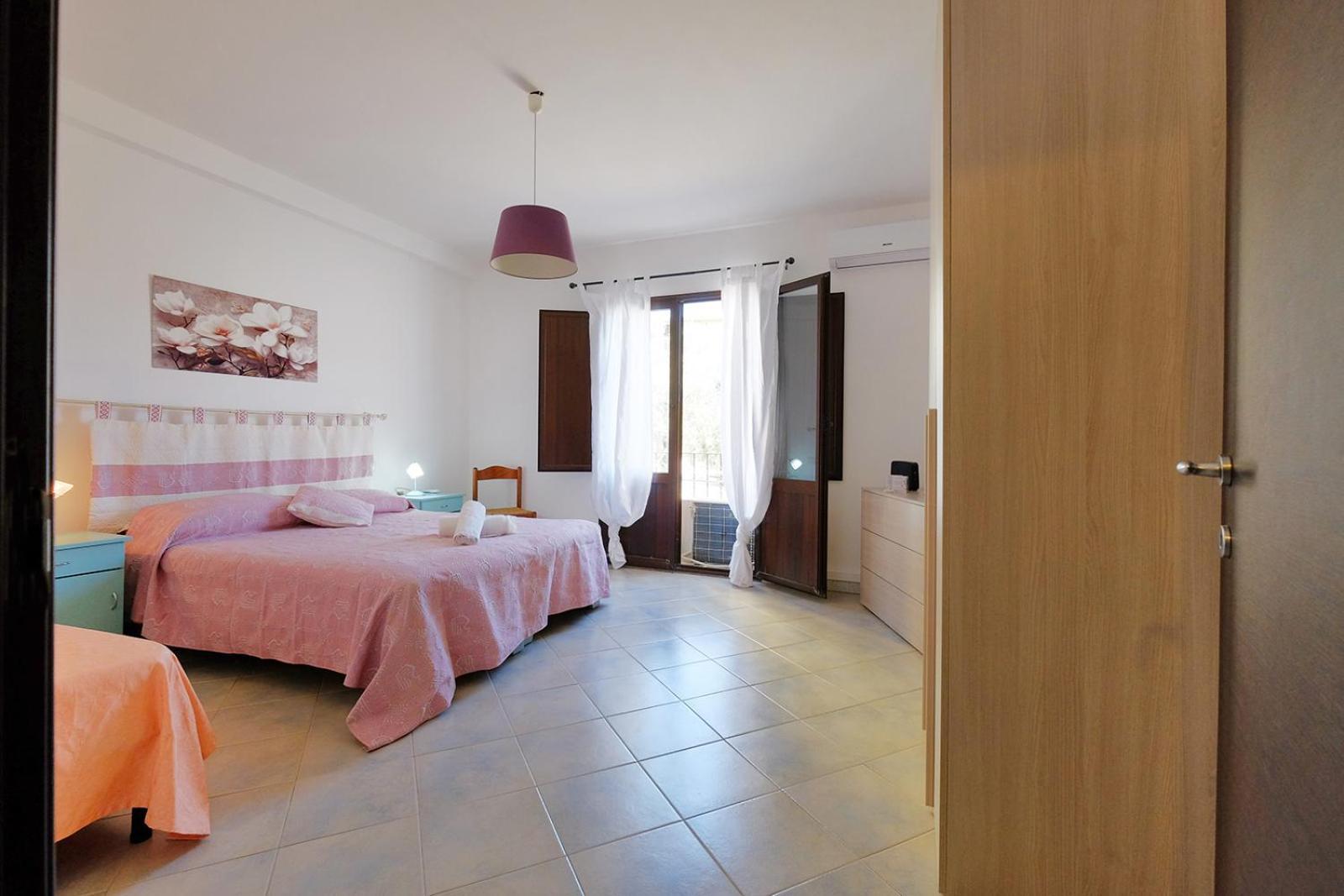 Su Nuraghe Hotel Sant'Anna Arresi Eksteriør billede