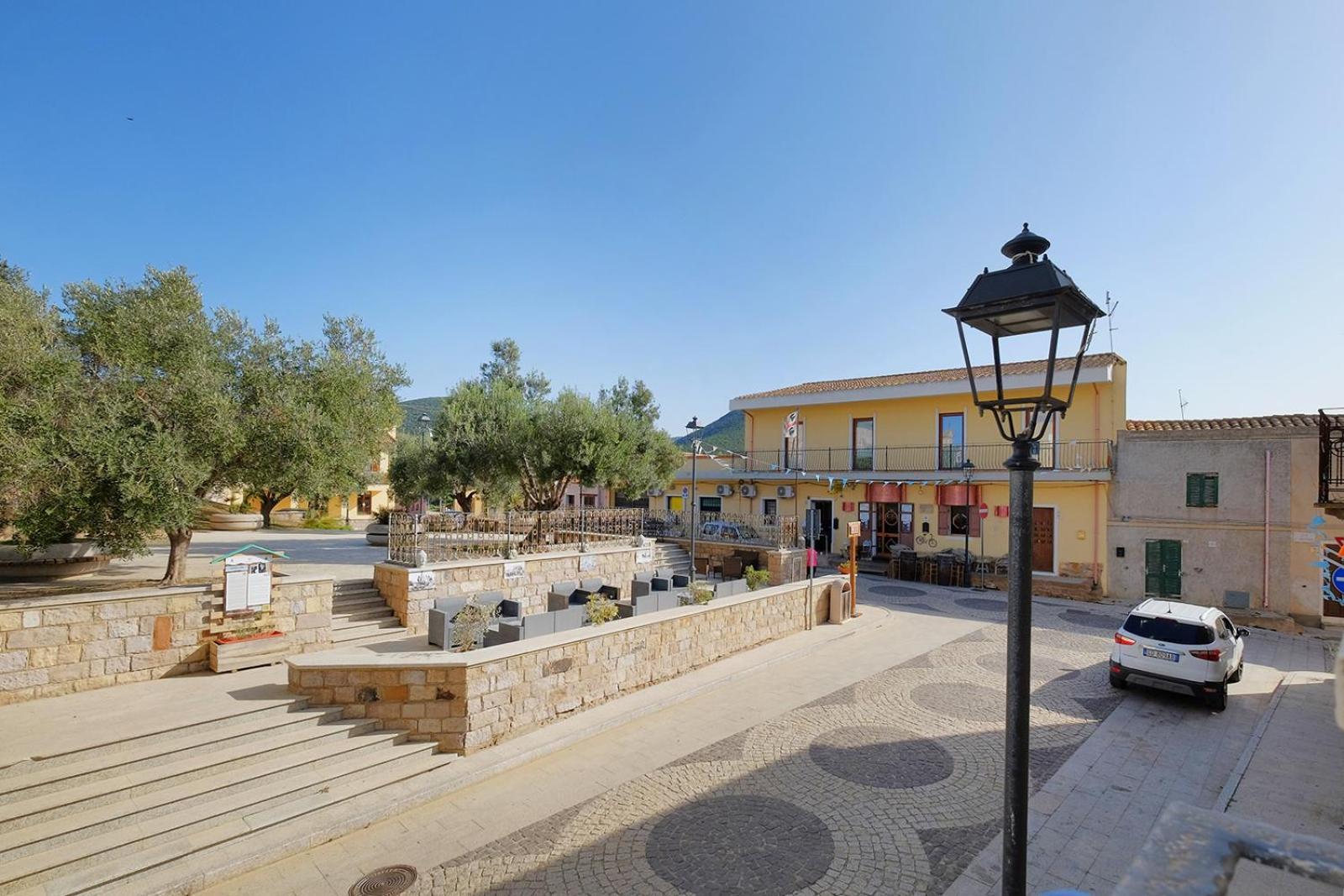 Su Nuraghe Hotel Sant'Anna Arresi Eksteriør billede